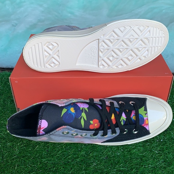 CONVERSE CHUCK 70 HI BLACK/EGRET/EGRET WMNS - Picture 5 of 16